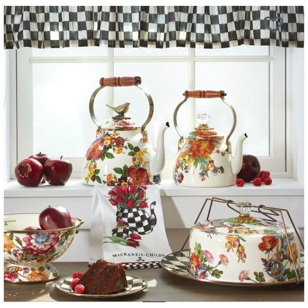 NEW MacKenzie-Childs White Flower Market 2-Qt. Tea Kettle NWOT NWOB MINT!!